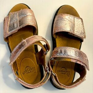 Dr Martens size US M4 USL5